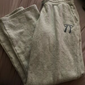 Women’s Hollister Sweatpants